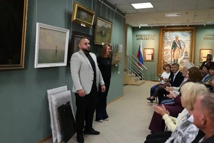 Культурный мост «Ленобласть — Запорожье»: картины ленинградских художников переданы Бердянскому музею