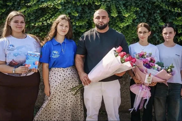 Жизнь длиною в подвиг: сотрудники Представительства Ленобласти поздравили с 96-летием ветерана Великой Отечественной войны