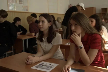 Связь времен и поколений: представители Ленобласти приняли участие в уроке памяти «Освобождение Донбасса. 1943» в Мелитополе