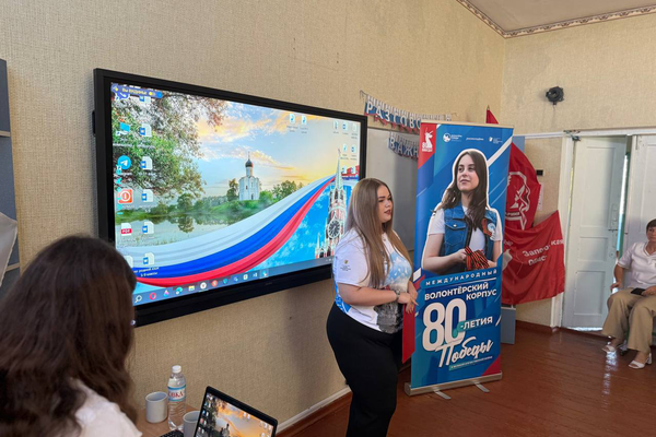 Сотрудники Представительства посетили школу в селе Волчанское Запорожской области